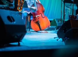 Workshop op school om basisschoolleerlingen jazz mee te geven