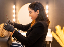 Spreekbeurt: In gesprek met Arezoo over het Arezoo Beauty College