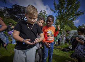 Ontwikkelkansen en gezondheid kinderen verbeteren door natuurbezoek
