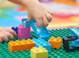 Tijdelijke noodlokalen kinderdagverblijf Epse voorlopig nog niet in gebruik