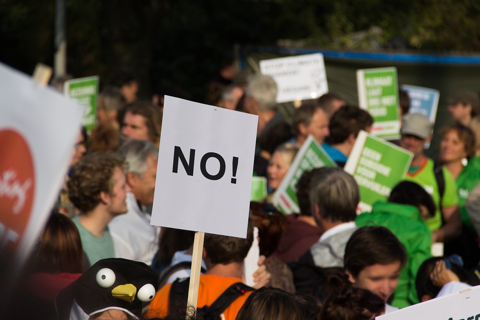 Protest op Grote Markt Groningen: Student & Stad eist actie tegen woningnood